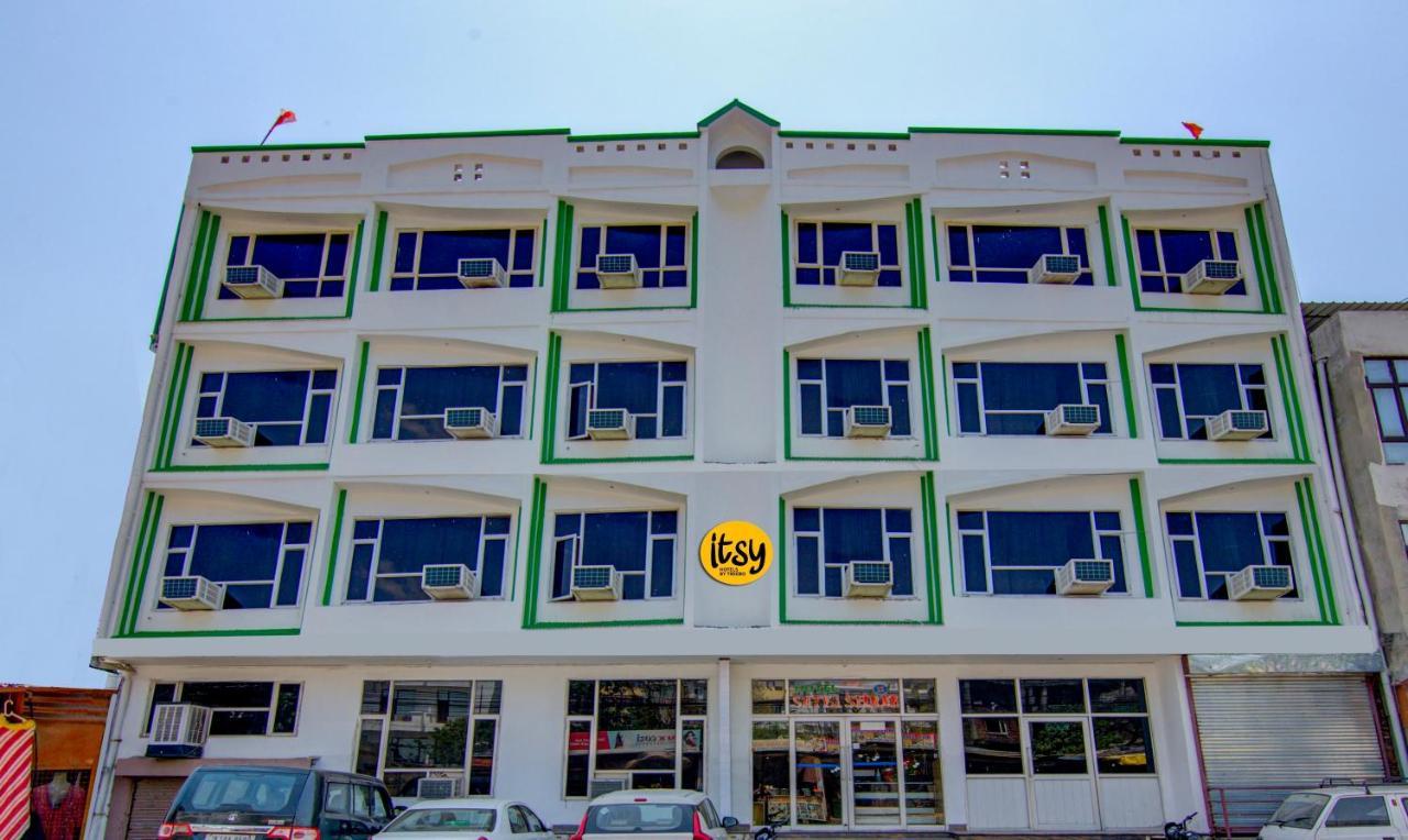 Itsy Hotels Satya Shree Katra  Εξωτερικό φωτογραφία