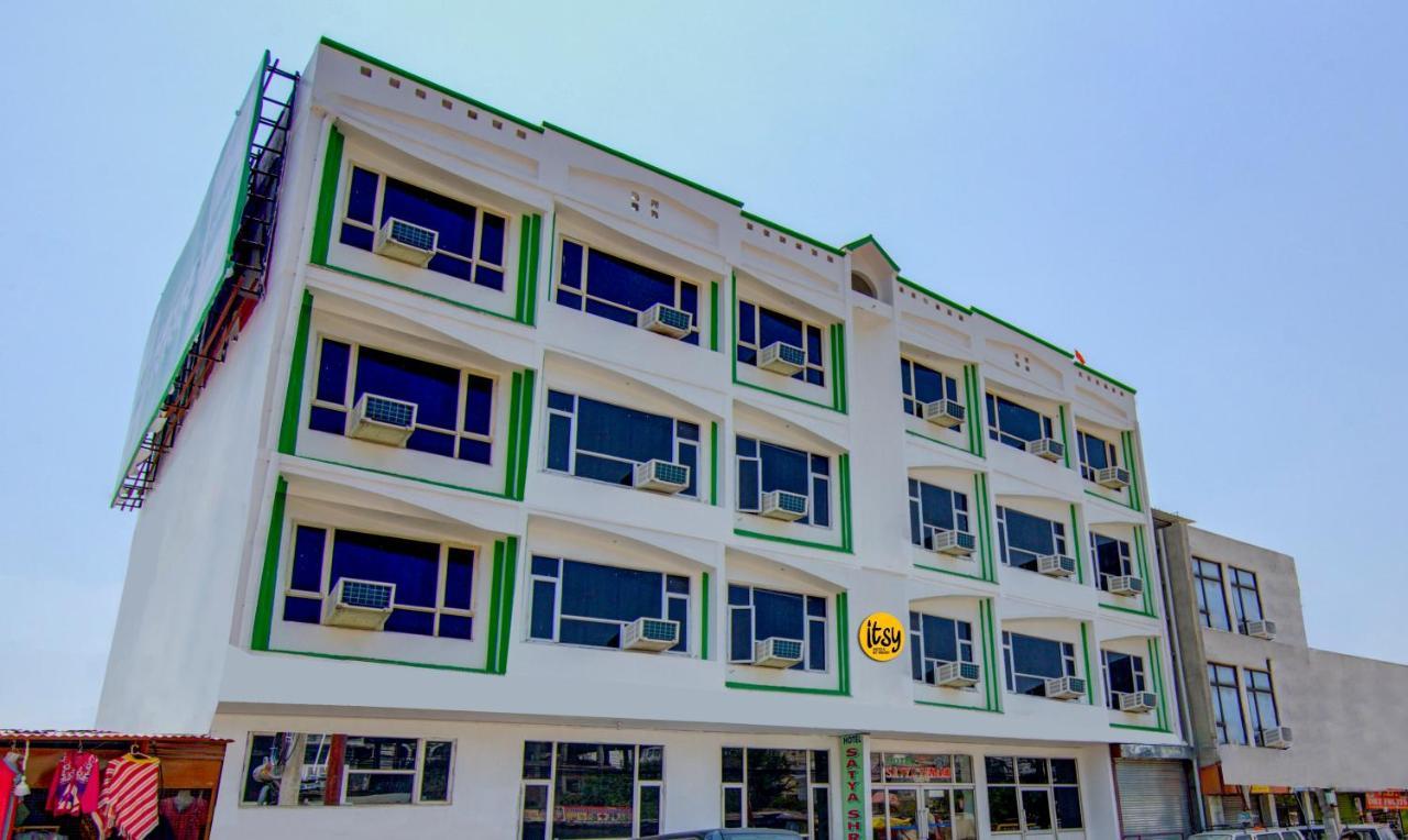 Itsy Hotels Satya Shree Katra  Εξωτερικό φωτογραφία