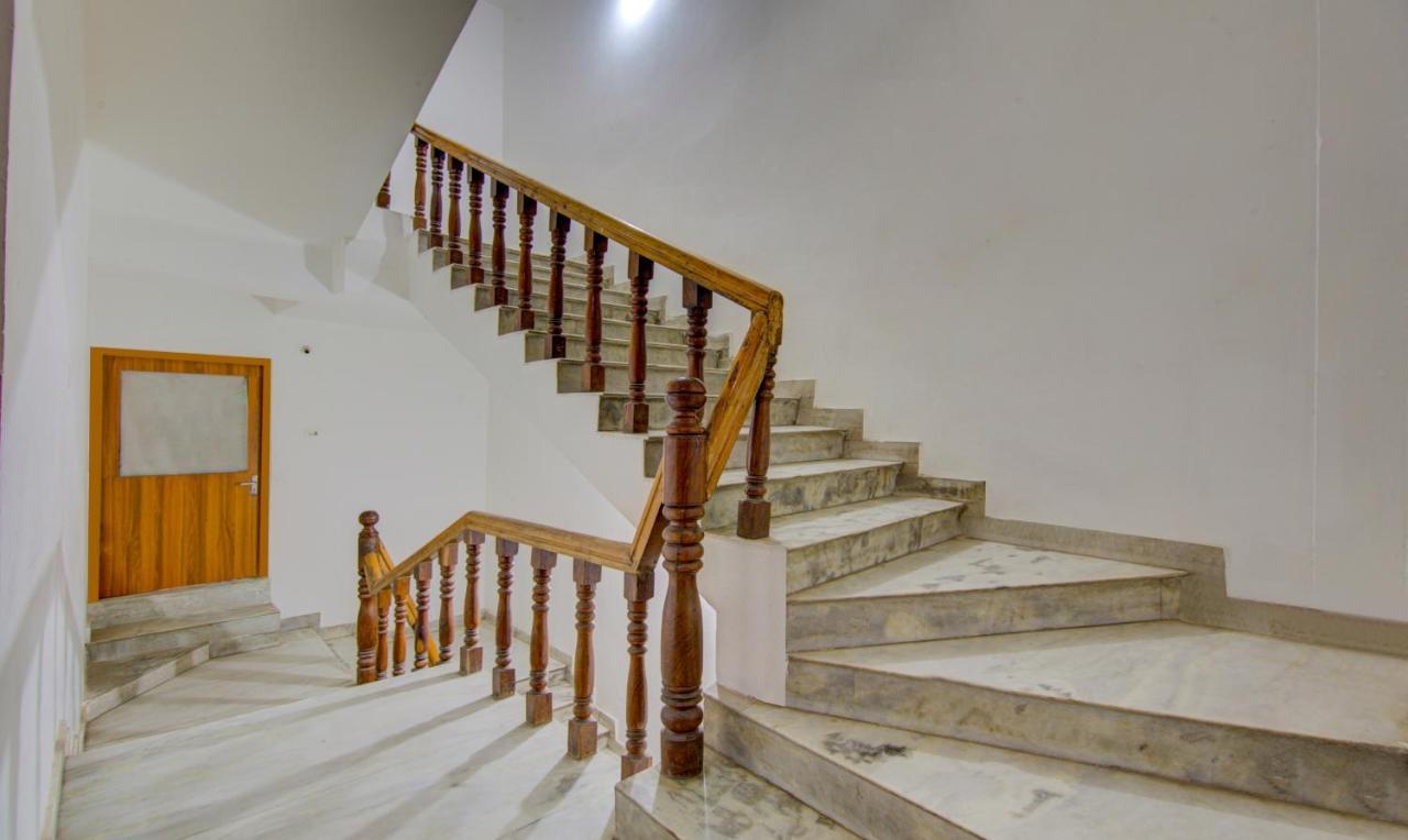Itsy Hotels Satya Shree Katra  Εξωτερικό φωτογραφία